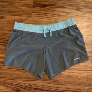 Patagonia Nine Trails Shorts 5" - Womens Large